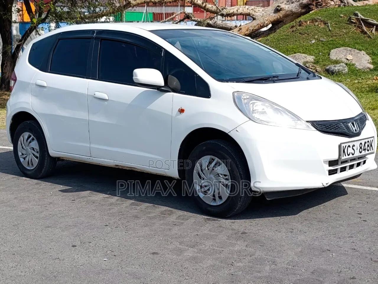 Honda Fit 2011 White