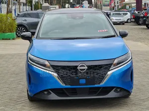 Nissan Note 1.2 Hybrid 2021 Blue