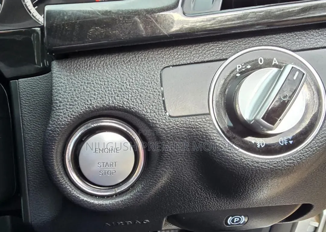 Mercedes-Benz E300 2009 Silver