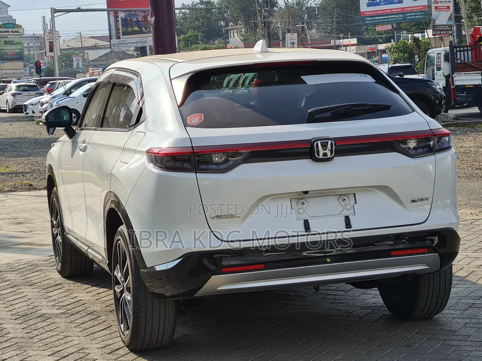 Honda Vezel 2021 White