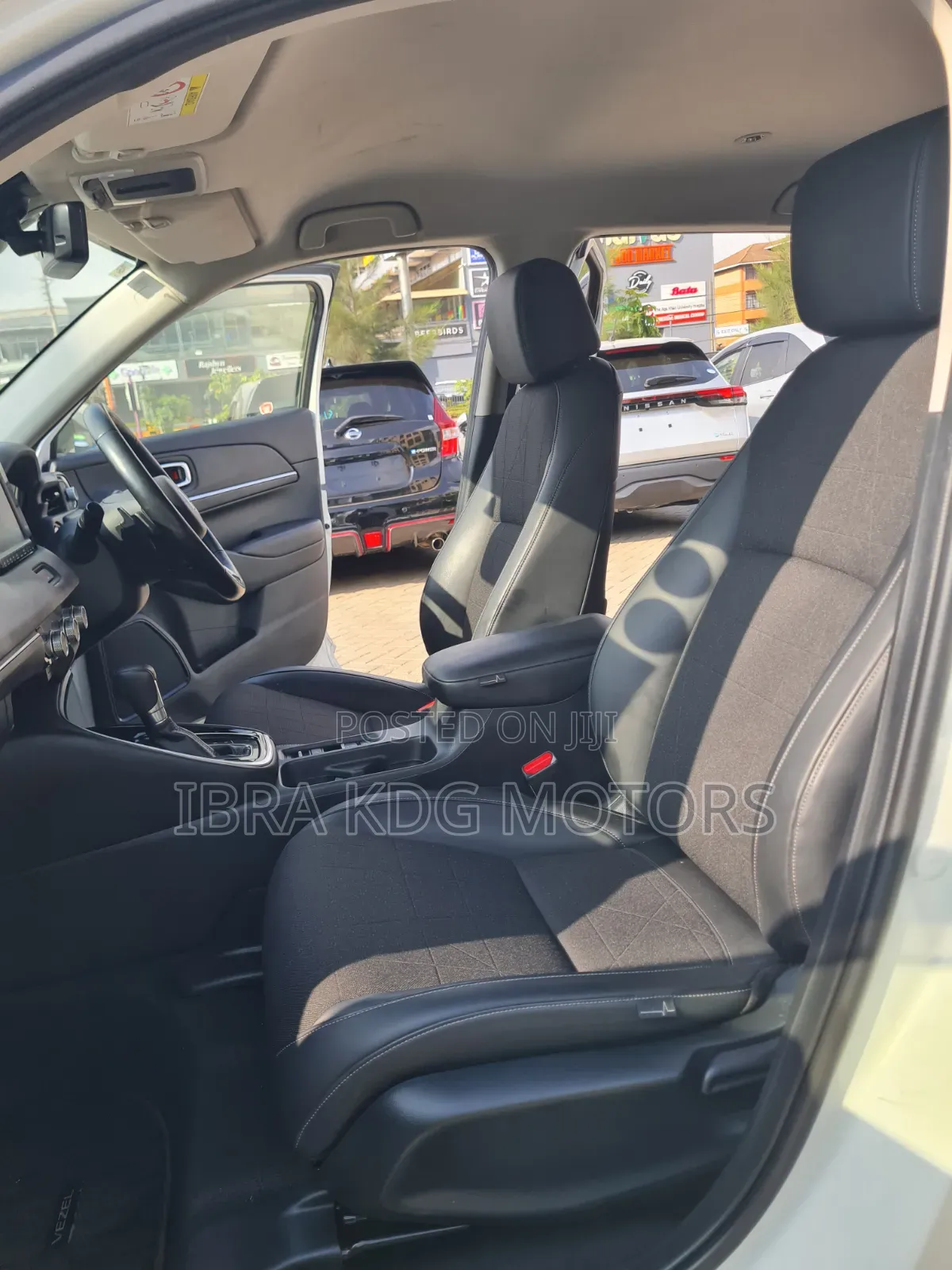 Honda Vezel 2021 White