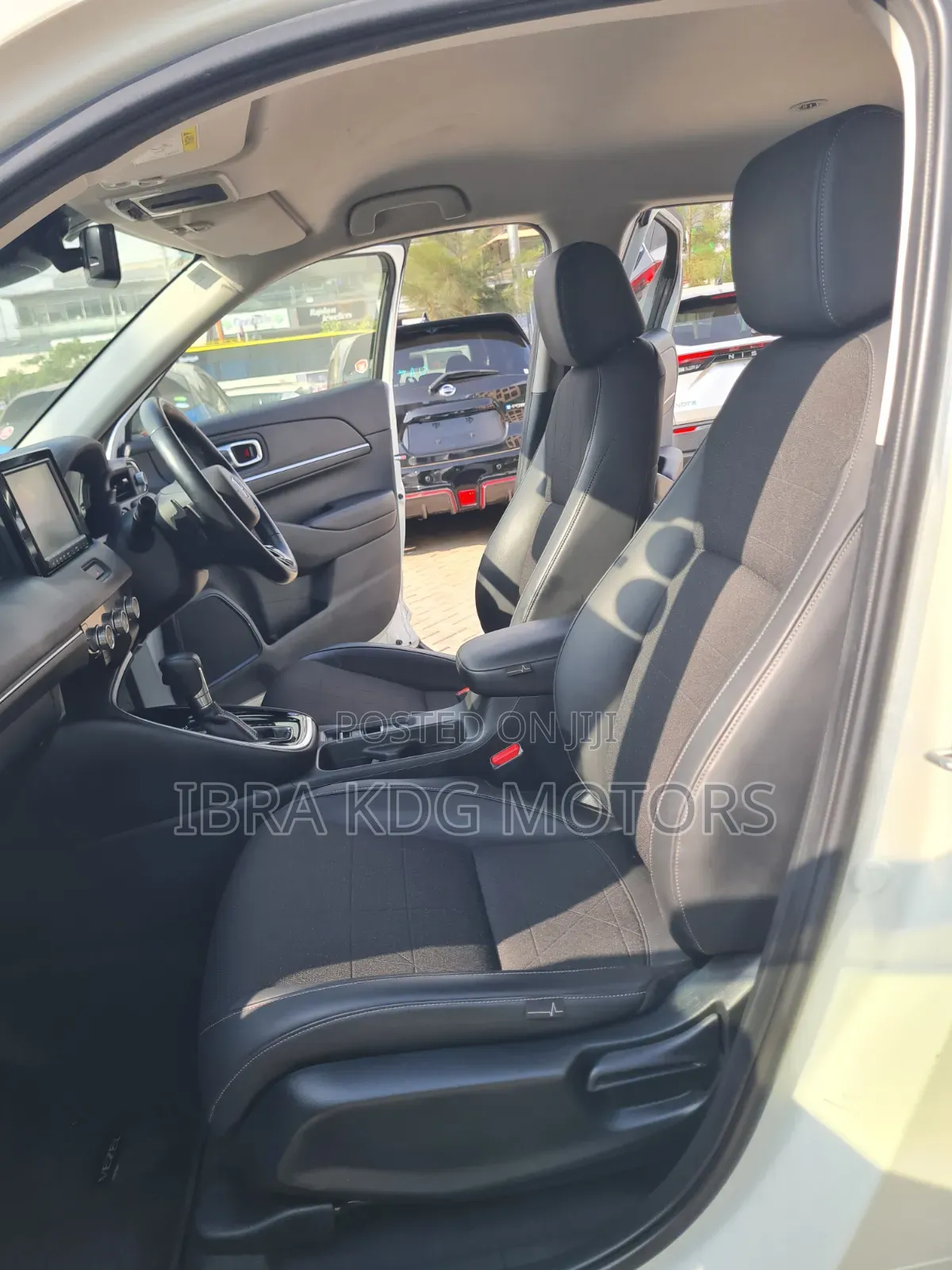 Honda Vezel 2021 White