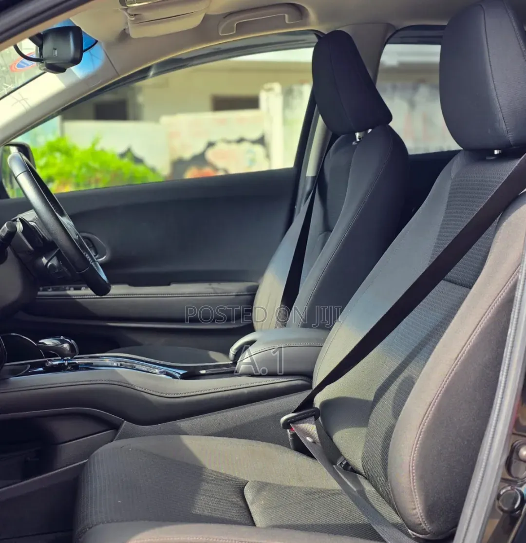 Honda Vezel 2019 Black