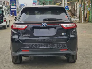 Toyota Harrier 2019 Black