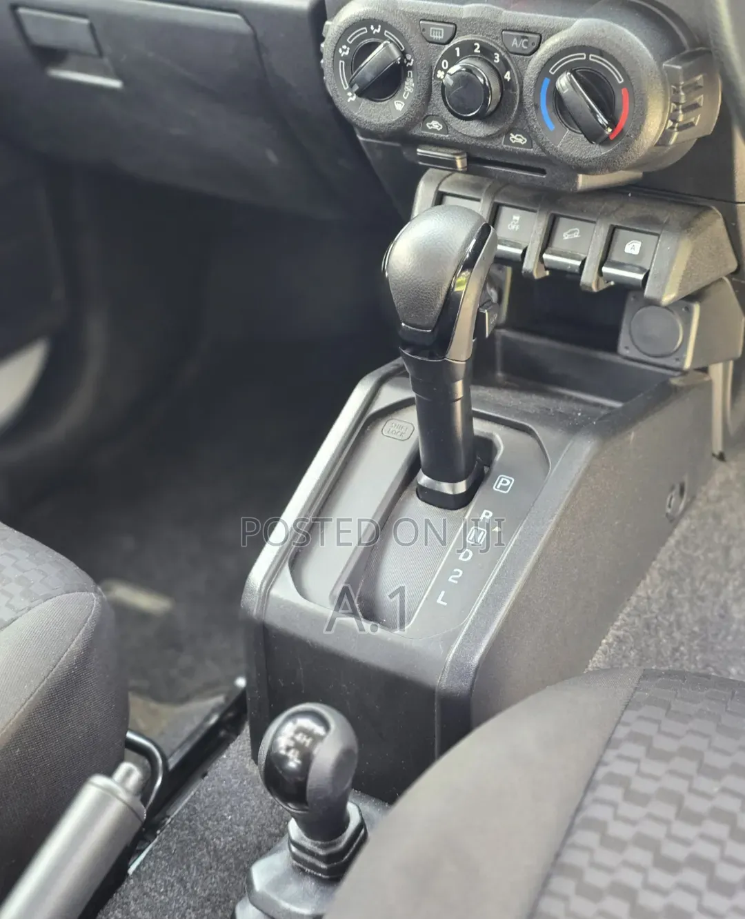 Suzuki Jimny 2019 Pearl