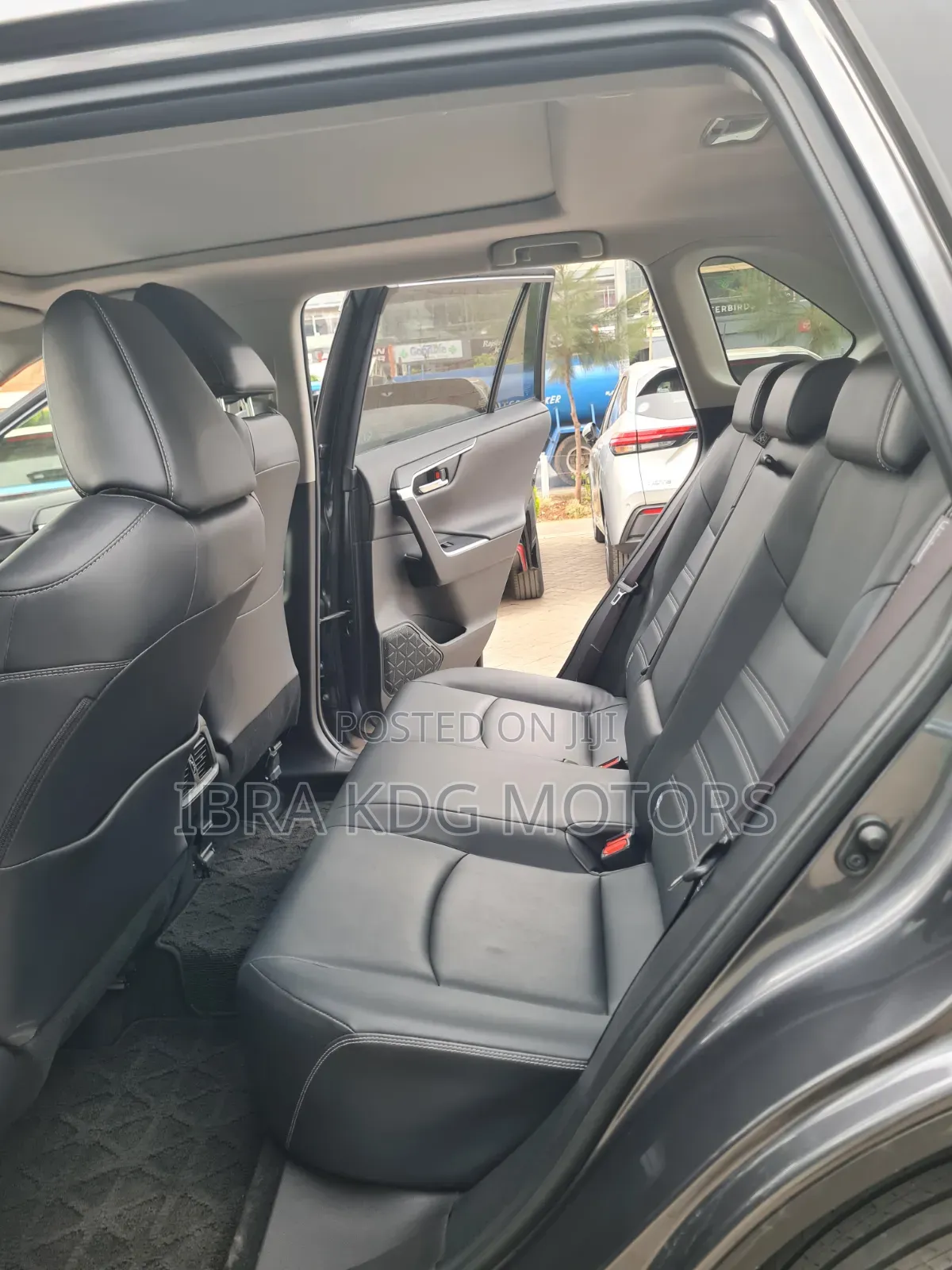 Toyota RAV4 2019 Gray