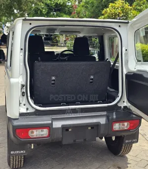Suzuki Jimny 2019 Off white