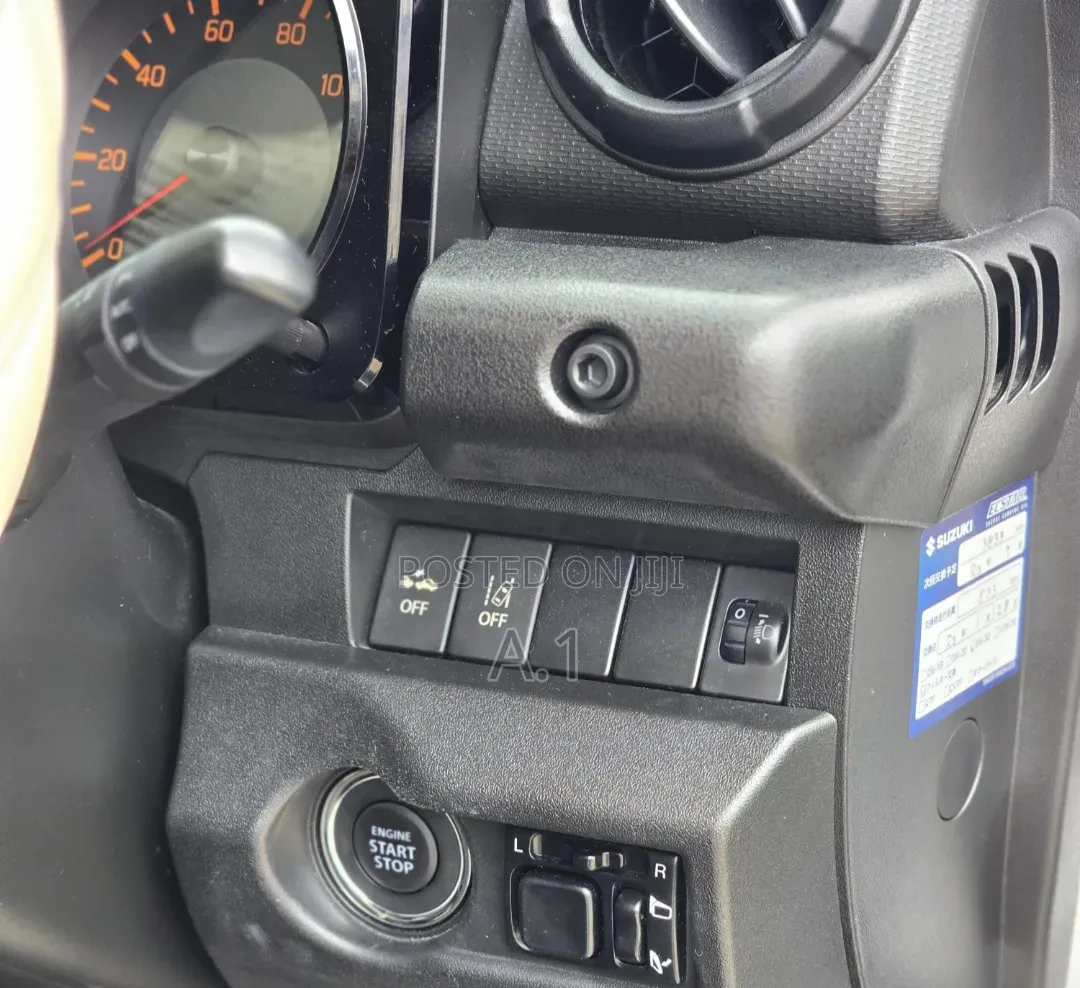 Suzuki Jimny 2019 Off white
