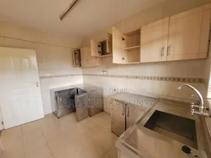 4bdrm Mansion in Toll, Kimbo for rent