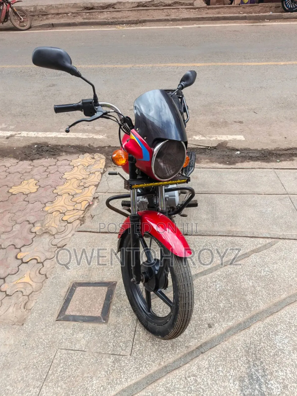 Bajaj Boxer 150 UG 2023 Red