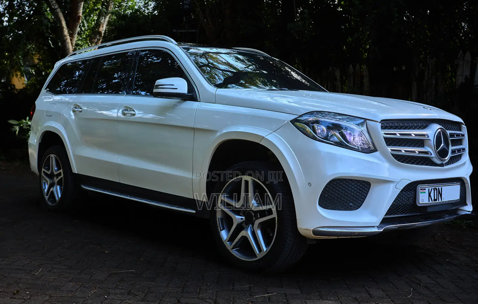 Mercedes-Benz GLS-Class GLS350d 4Matic 2017 White