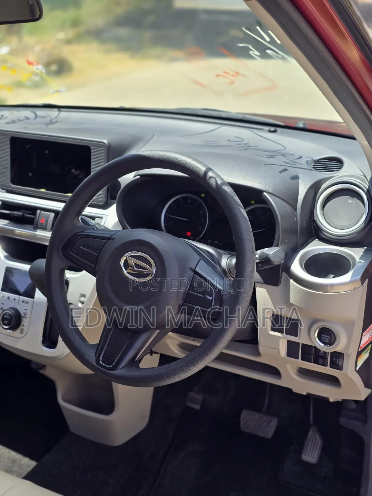 Daihatsu Cast 2019 Red