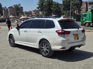 Toyota Corolla Fielder 2016 White