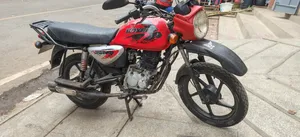 Bajaj Boxer 2022 Red