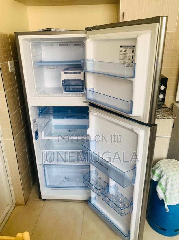 Samsung 234l Fridge Rt28k3082s8 at KSH 50000 - thumbnail 5