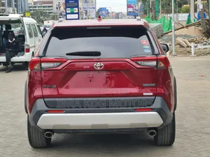 Toyota RAV4 2019 Red