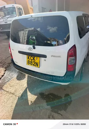 Toyota Probox 2009 White