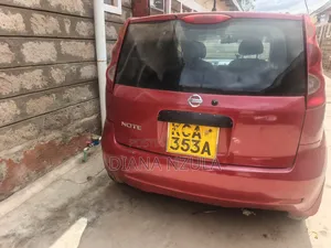Nissan Note 2007 Red