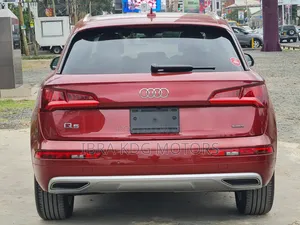 Audi Q5 2.0T Premium AWD quattro 2019 Red
