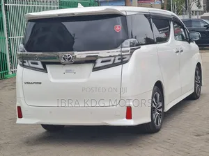 Toyota Alphard 2019 White