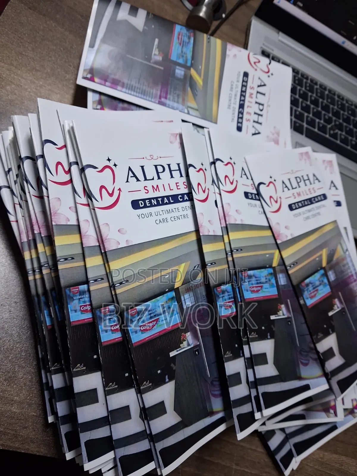 Trifold Brochures Printing Services