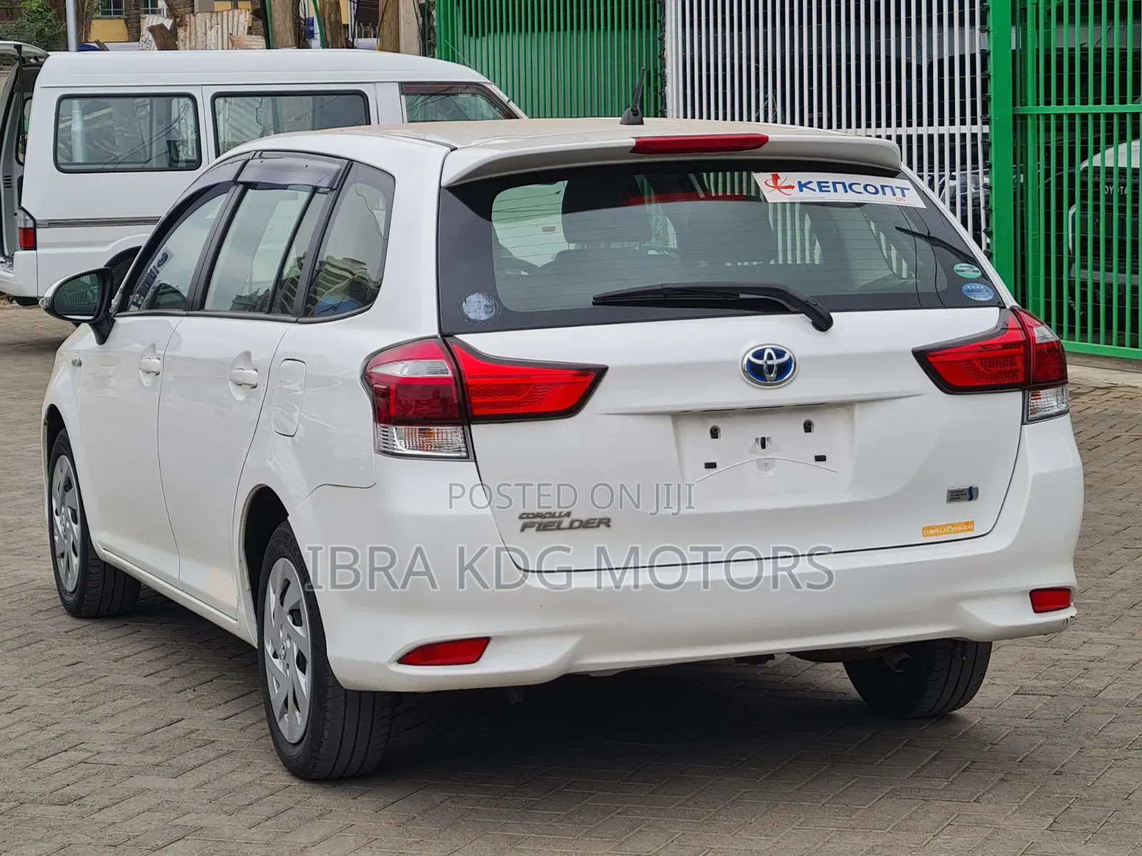 Toyota Corolla Fielder 2019 White