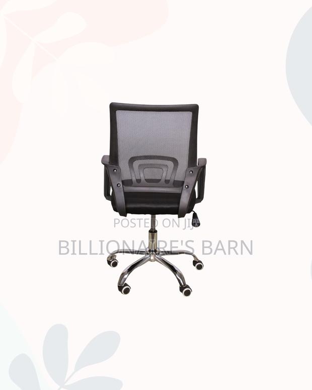 Secretarial Office Chair Ergonomic Design for Reception and Guest Use - thumbnail 3