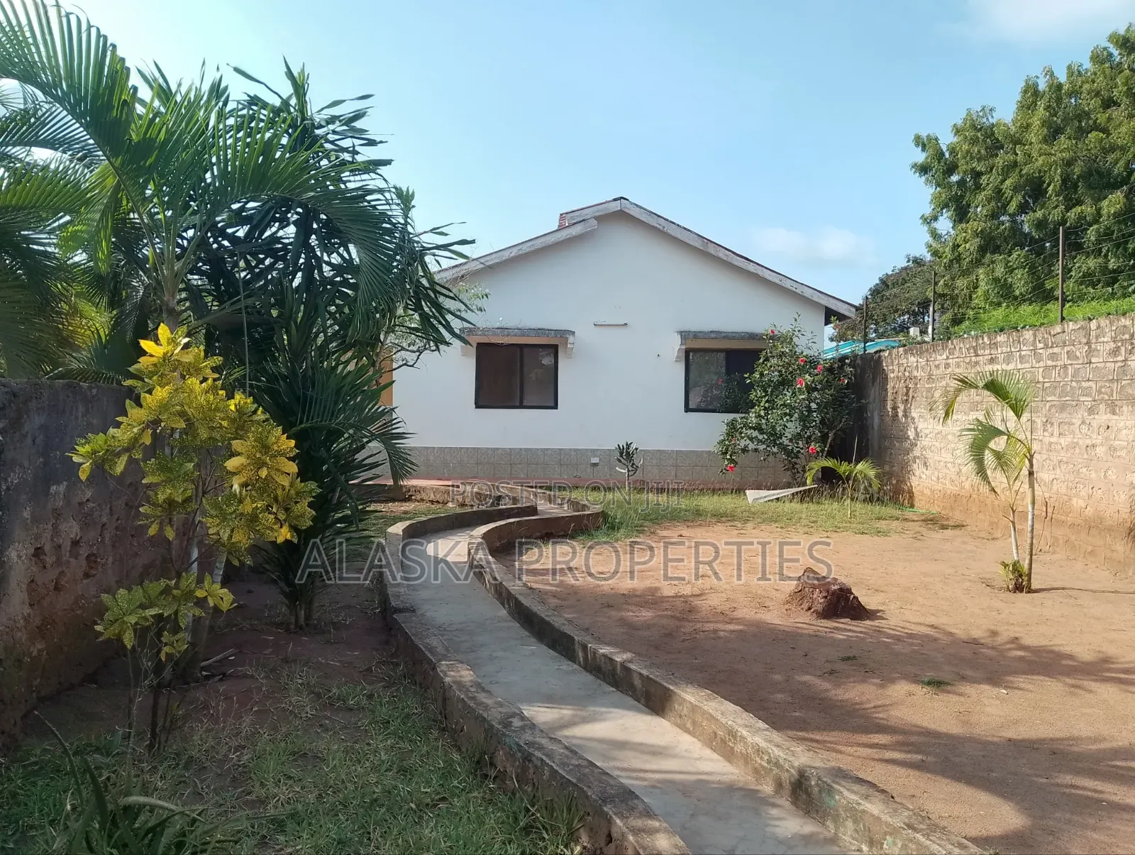 2bdrm Bungalow in Ndiani, Ukunda for rent