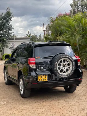 Toyota Vanguard 2014 Black