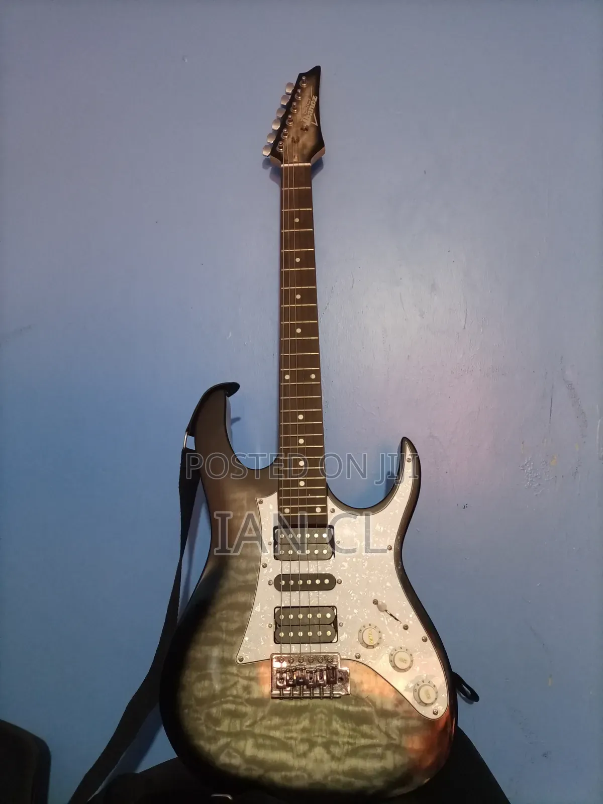 Electric Guitar - Ibanez