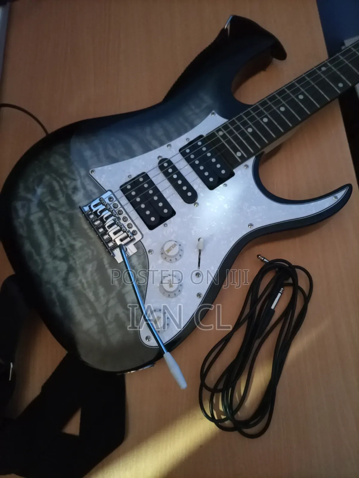 Electric Guitar - Ibanez