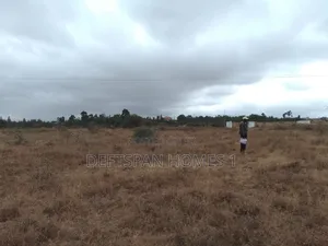 100 by 100 Plot Selling at Kantafu