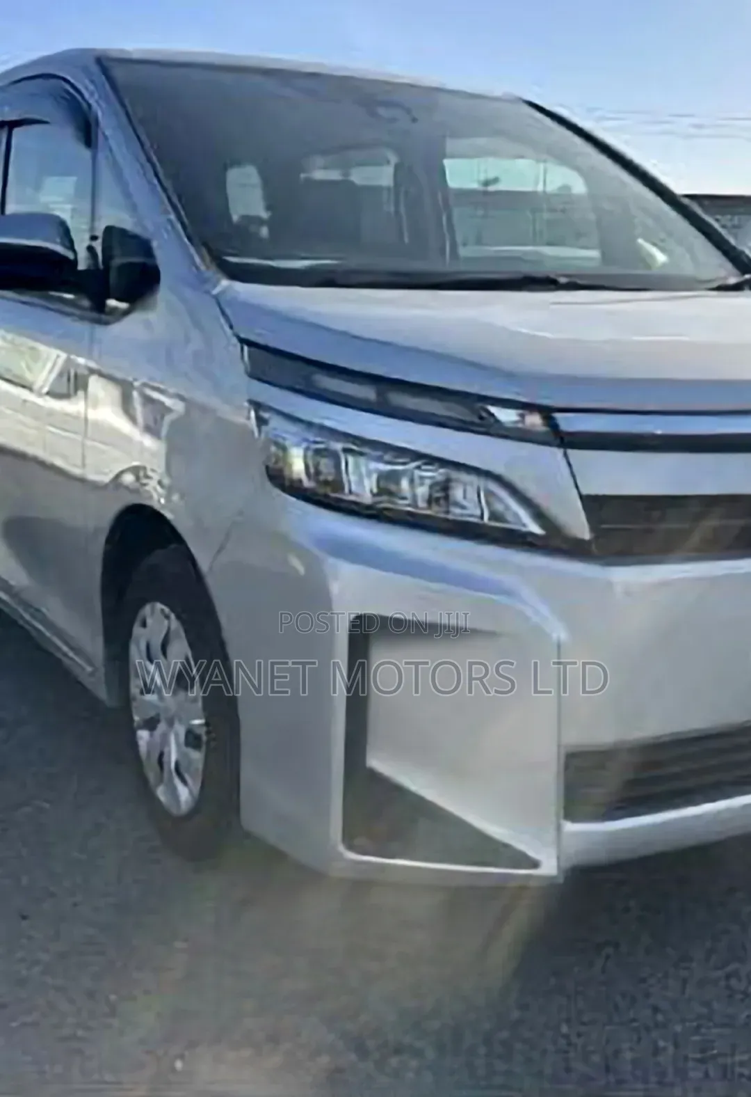 Toyota Voxy 2019 Silver