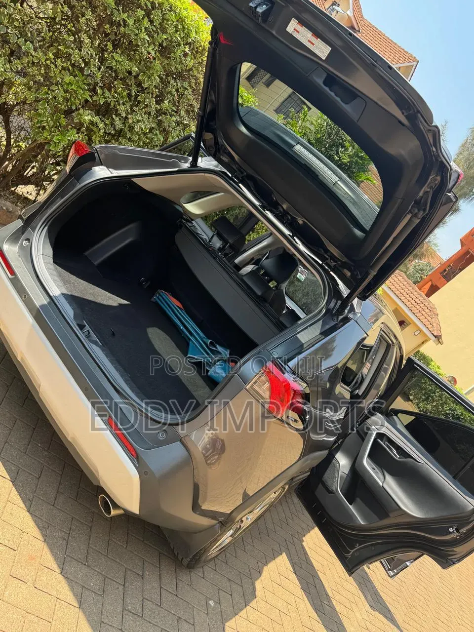 Toyota RAV4 Limited AWD 2019 Gray