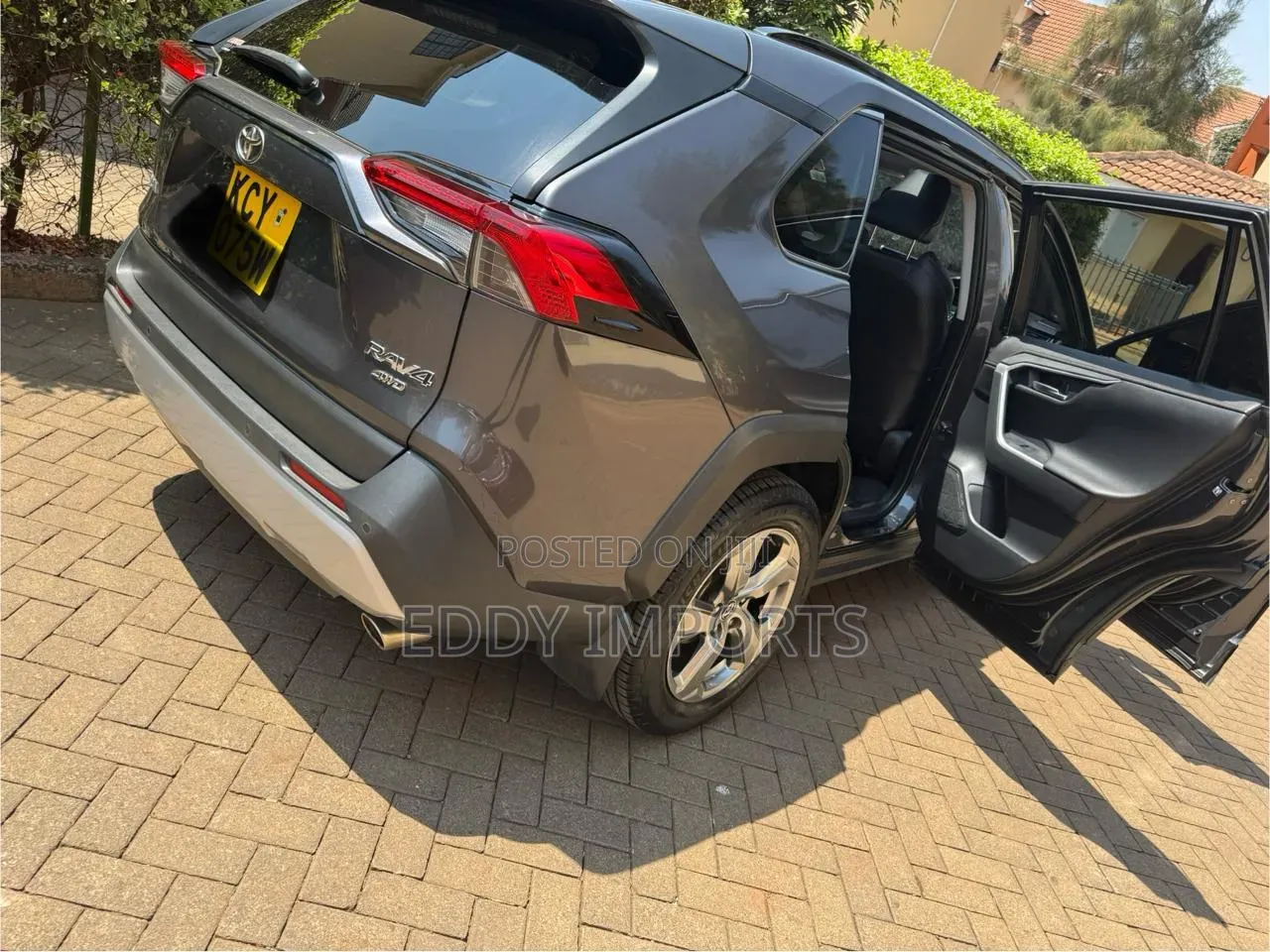 Toyota RAV4 Limited AWD 2019 Gray