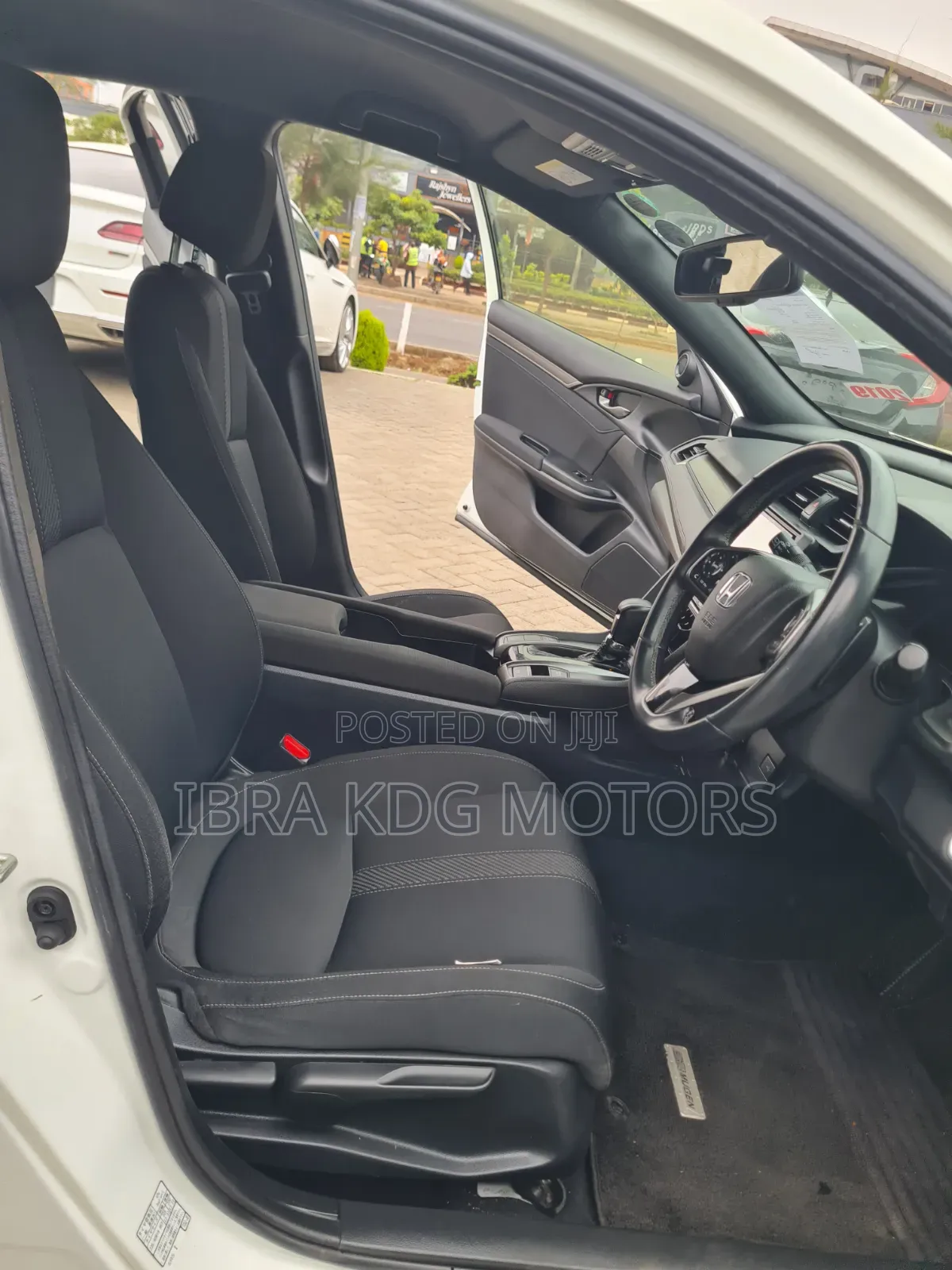 Honda Civic 2019 White