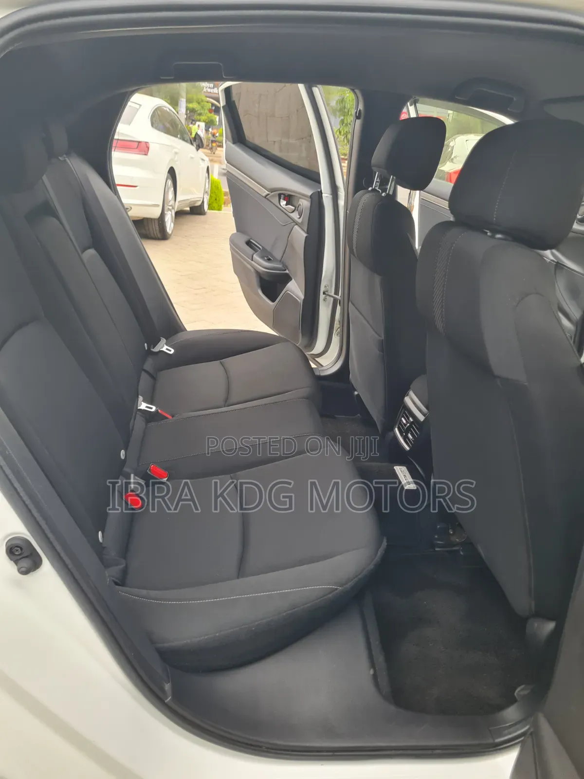 Honda Civic 2019 White
