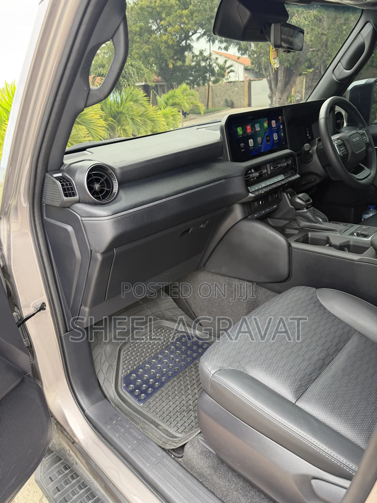 New Toyota Land Cruiser LC250 2024 Gray