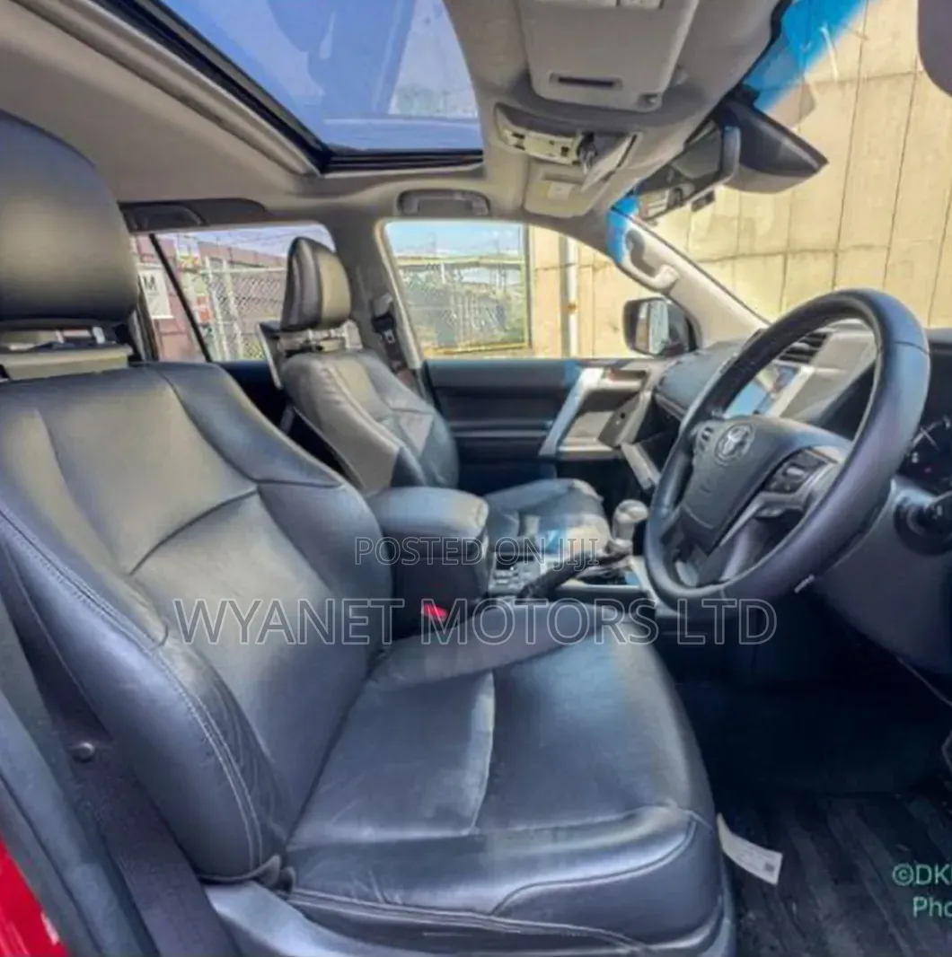 Toyota Land Cruiser Prado 2019 Red