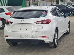 Mazda Axela 2019 White