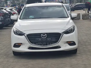 Mazda Axela 2019 White