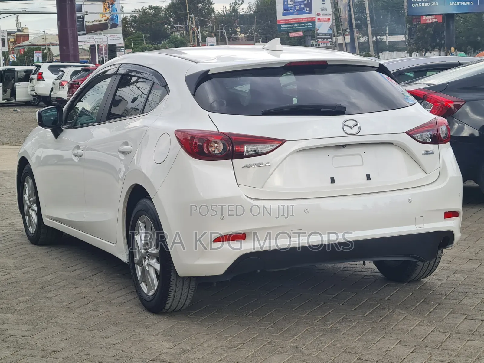 Mazda Axela 2019 White