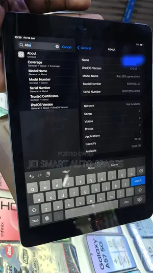 Apple iPad 9.7 32 GB Black