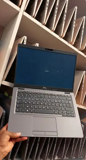 Laptop Dell Latitude 5300 8GB Intel Core i5 SSD 256GB