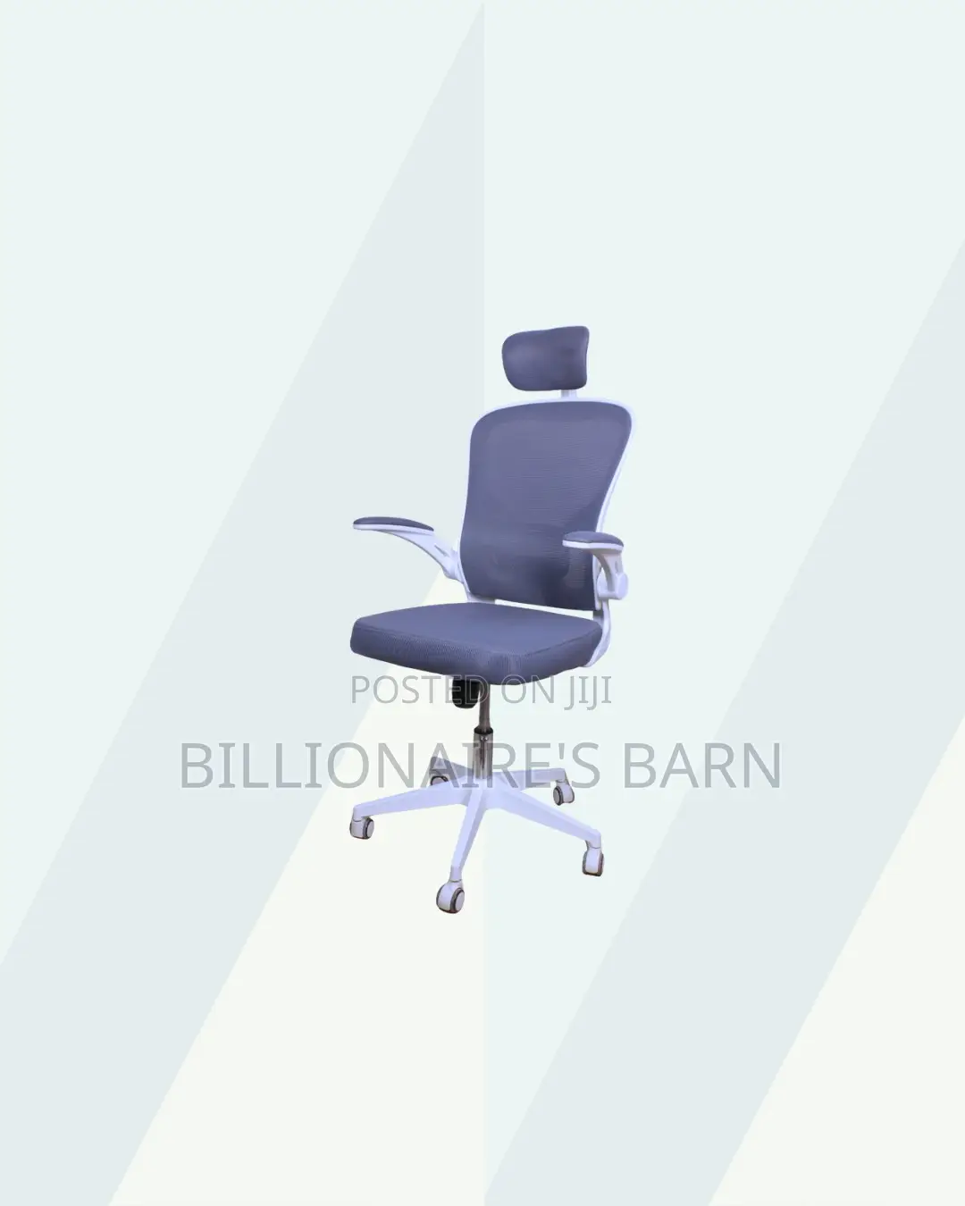 White Ergonomic Office Chair With Headrest for Tidy Workspace Style