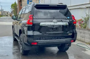 Toyota Land Cruiser Prado 2019 Black