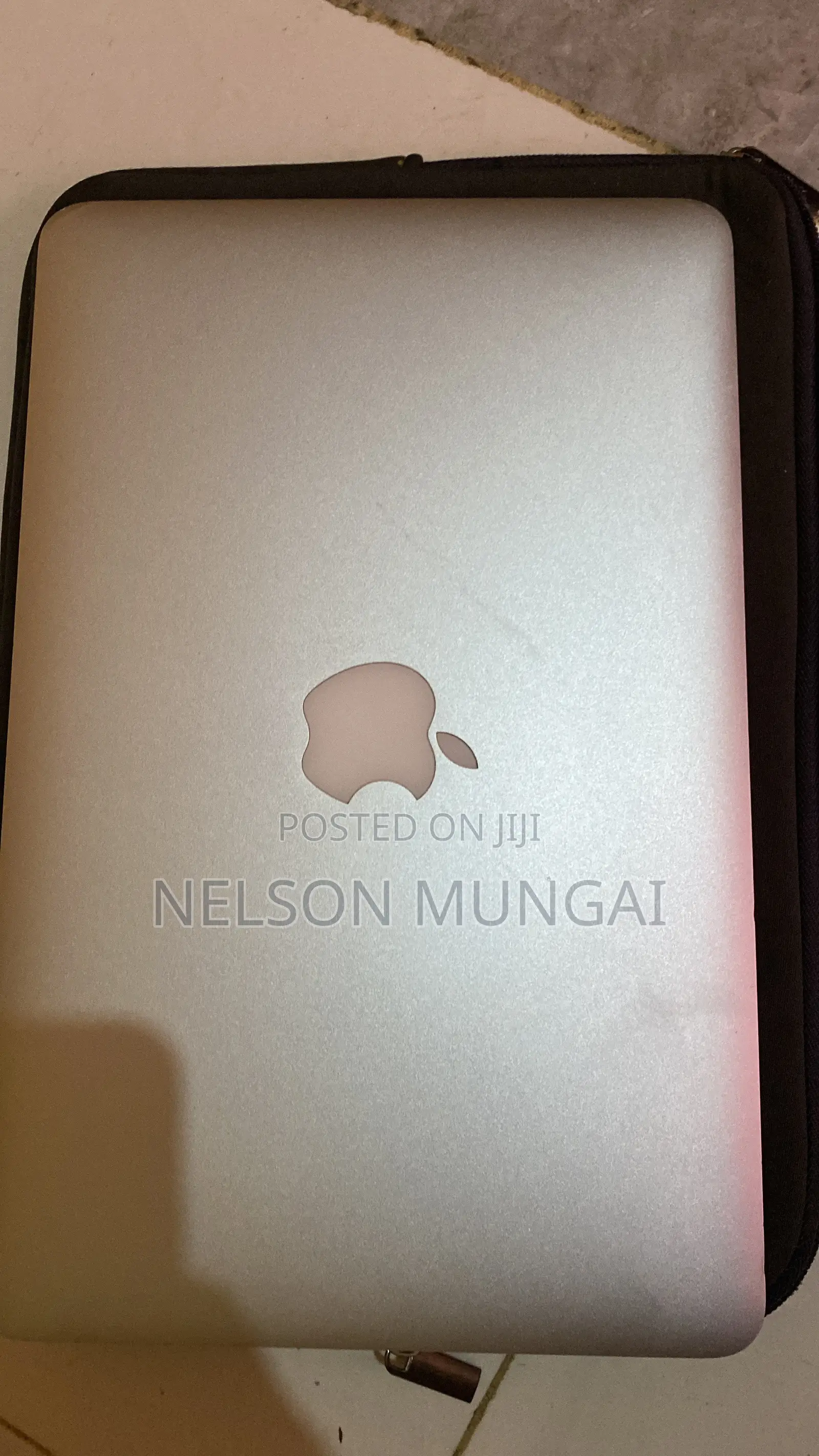 Laptop Apple MacBook Air 4GB Intel Core i5 SSD 128GB