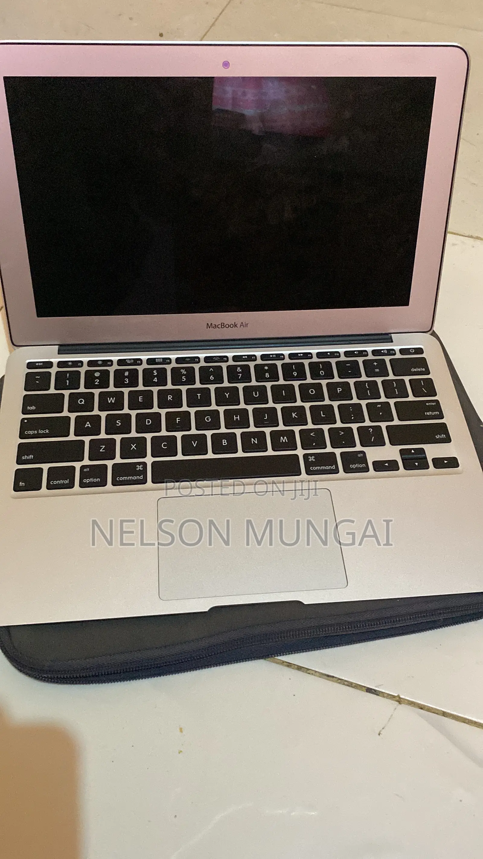 Laptop Apple MacBook Air 4GB Intel Core i5 SSD 128GB