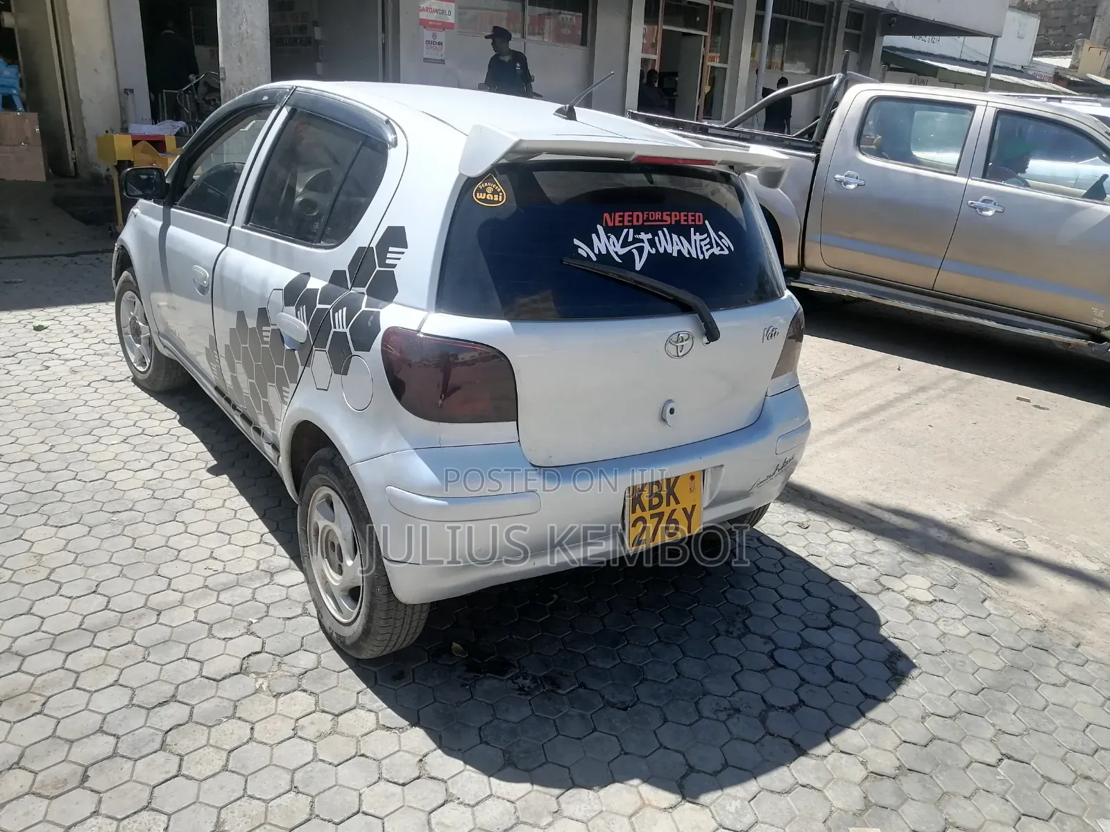 Toyota Vitz 2003 Silver