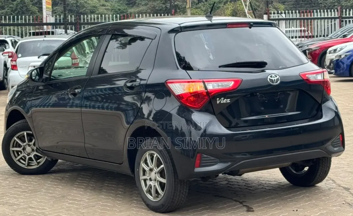 Toyota Vitz 2019 Black
